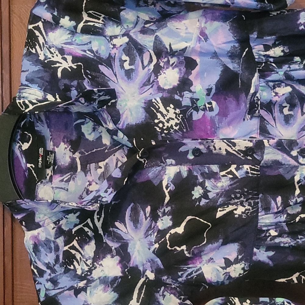 Style&Co blouse - Picture 2 of 3